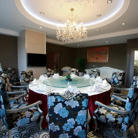 Hotel Huatian Chinagora